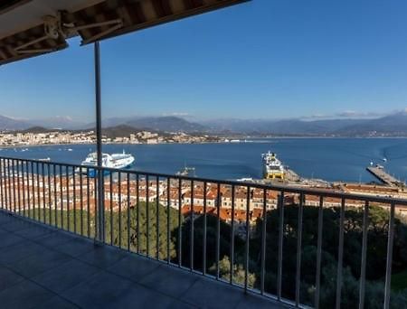 Appartement Avec Vue Mer Exceptionnelle Ajaccio  Zewnętrze zdjęcie
